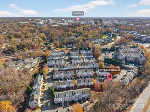 3018 Castleberry Ct, Charlotte, NC, 28209-3698 | Card Image