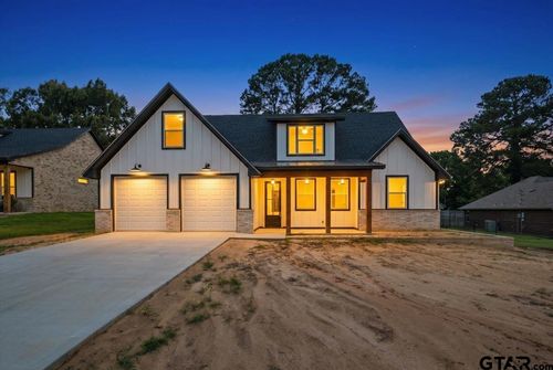 105 Brandon St, Troup, TX, 75789-4516 | Card Image
