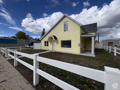 56 W Union St, Manti, UT, 84642-1356 | Card Image