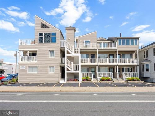 a02-9517 Atlantic Avenue, MARGATE CITY, NJ, 08402 | Card Image