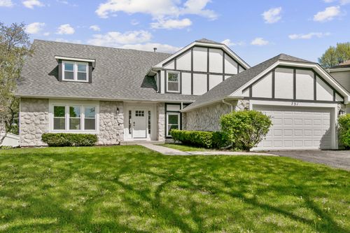 731 Roaring Brook Ln, Algonquin, IL, 60102-4310 | Card Image