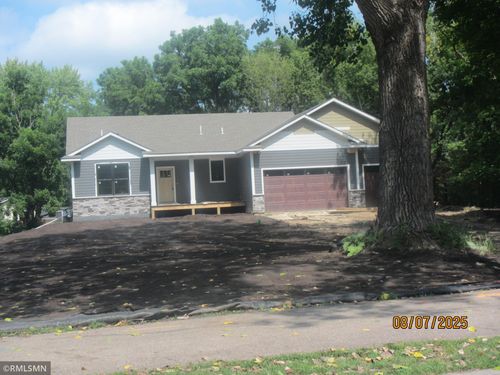 1240 78th St, Victoria, MN, 55386-9718 | Card Image