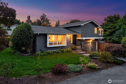 308 Fir Pl, Edmonds, WA, 98020-4152 | Card Image