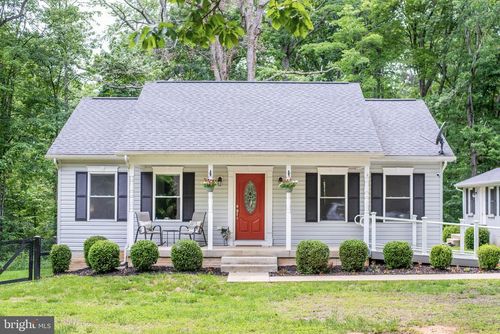 5588 Courtneys Corner Rd, SUMERDUCK, VA, 22742-1803 | Card Image