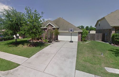 318 Magnolia Estates Dr, League City, TX, 77573-4638 | Card Image