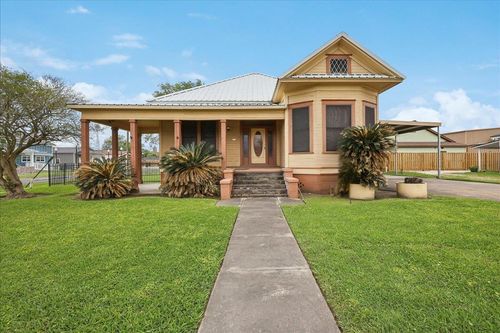 203 N Twin City Hwy, Nederland, TX, 77627-4131 | Card Image