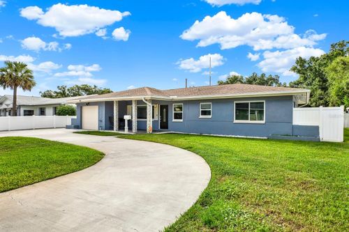 1000 59th Ave S, St Petersburg, FL, 33705-5050 | Card Image