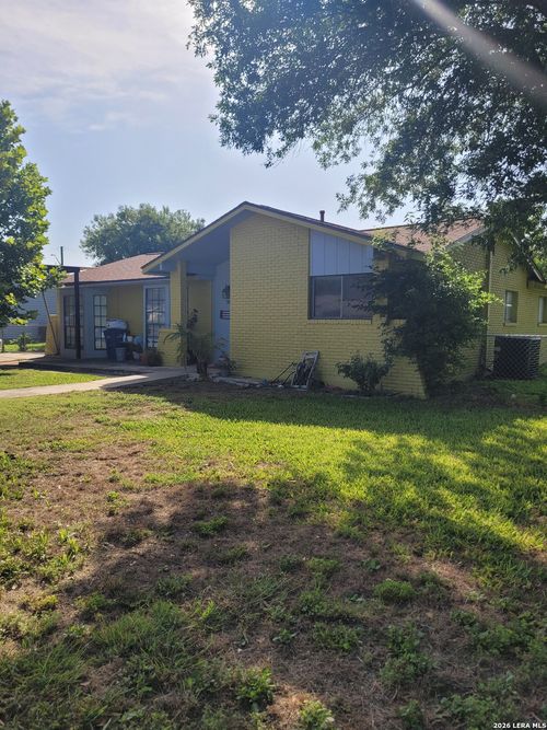 3402 Starbend St, San Antonio, TX, 78217-2857 | Card Image