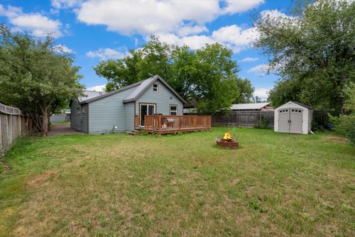 812 4th Ave E, Columbia Falls, MT, 59912-3525 | Card Image