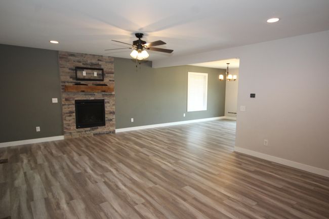 10141 S 33 Rd St, House other with 4 bedrooms, 4 bathrooms and null parking in Vicksburg MI | Image 4