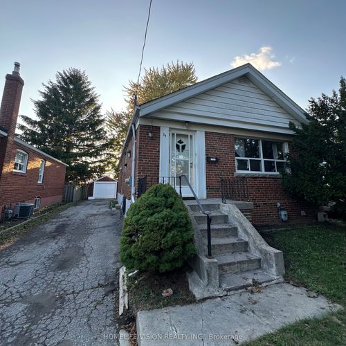 main-34 Inniswood Dr, Scarborough, ON, M1R1E5 | Card Image