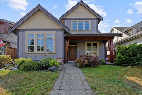 738 W Ridge Way, Qualicum Beach, BC, V9K0A9 | Card Image