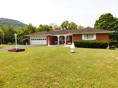 51 Dry Branch Road, House other with 3 bedrooms, 2 bathrooms and null parking in Irvine KY | Image 2