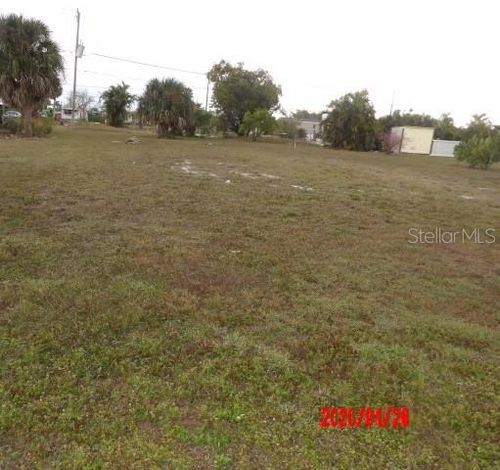 1422 Flamingo Dr, ENGLEWOOD, FL, 34224-4608 | Card Image