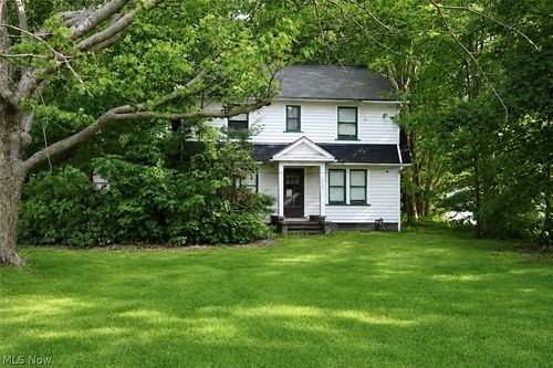 9030 Lake Shore Blvd, Mentor, OH, 44060-1508 | Card Image