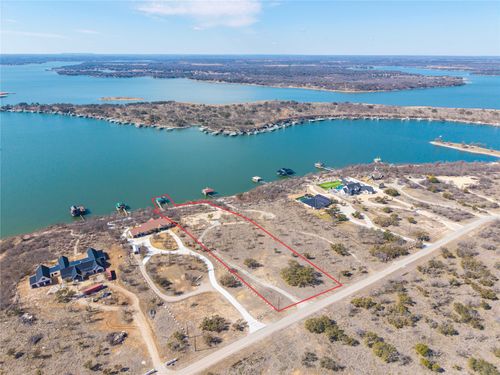 975 Deepwater Rd, Brownwood, TX, 76801-1073 | Card Image