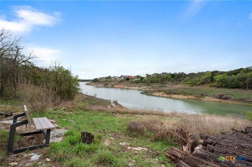 5200 Ledge Rd, Temple, TX, 76502-6541 | Card Image