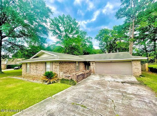 3200 Luper Dr, Hattiesburg, MS, 39401-4506 | Card Image