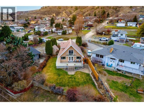 816 Alpine Terr, Kamloops, BC, V2B6E6 | Card Image