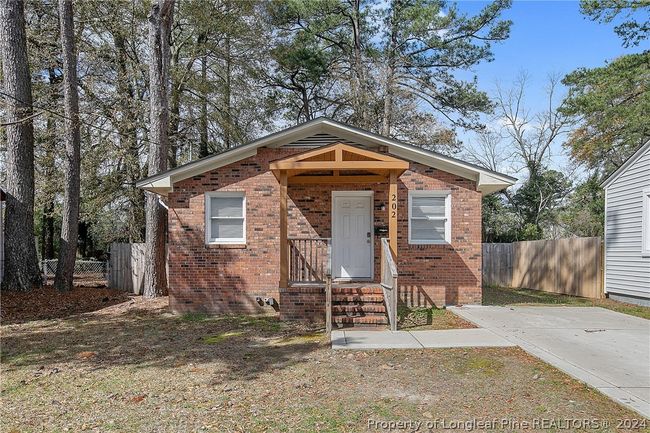 202 Sedberry Street, House other with 2 bedrooms, 1 bathrooms and null parking in Fayetteville NC | Image 1