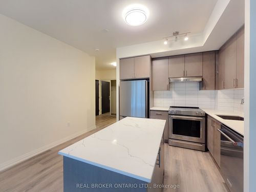 618-9000 Jane St, Concord, ON, L4K0M6 | Card Image