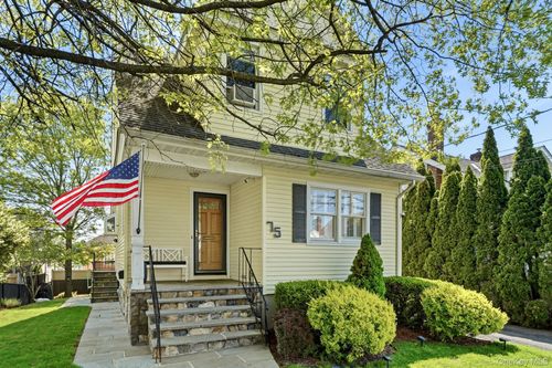 75 Hillcrest Ave, Rye Brook, NY, 10573-2438 | Card Image