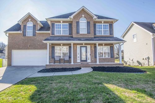 4709 Dawn Oaks Ln, Knoxville, TN, 37918-8232 | Card Image