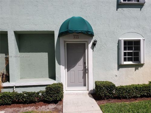 313-313 Waterside Dr, Hypoluxo, FL, 33462-6170 | Card Image