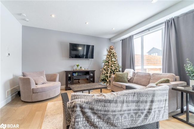 1583 Applerock Ave, House other with 3 bedrooms, 2 bathrooms and 6 parking in London ON | Image 26