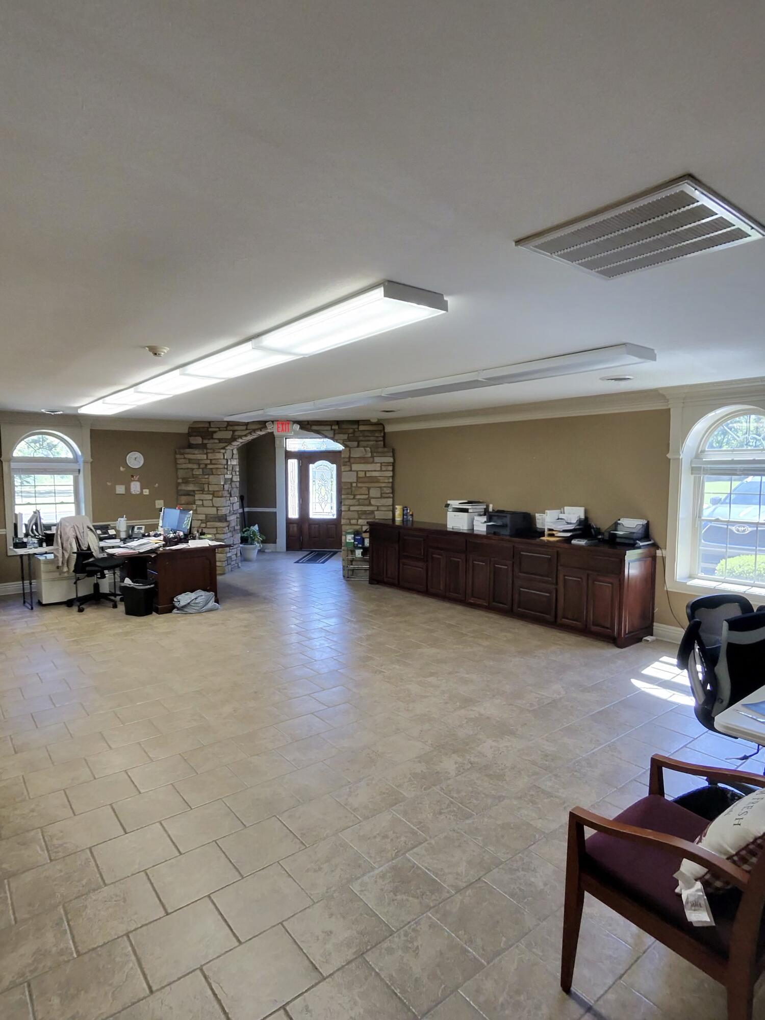 Commercial Lease in Hickory 3