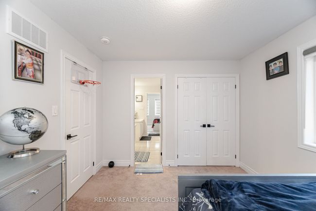 32 Branigan Cres, House other with 4 bedrooms, 3 bathrooms and 2 parking in Georgetown ON | Image 32