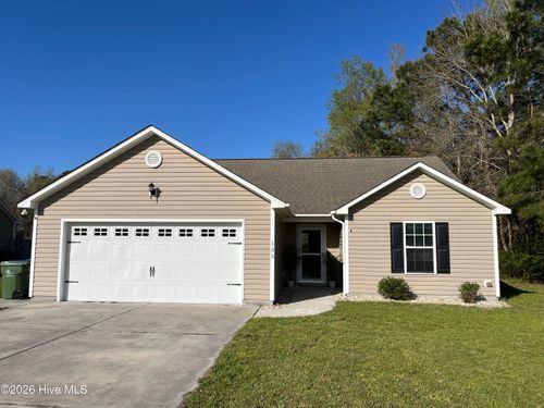 135 Chadwick Acres Rd, Sneads Ferry, NC, 28460-7514 | Card Image