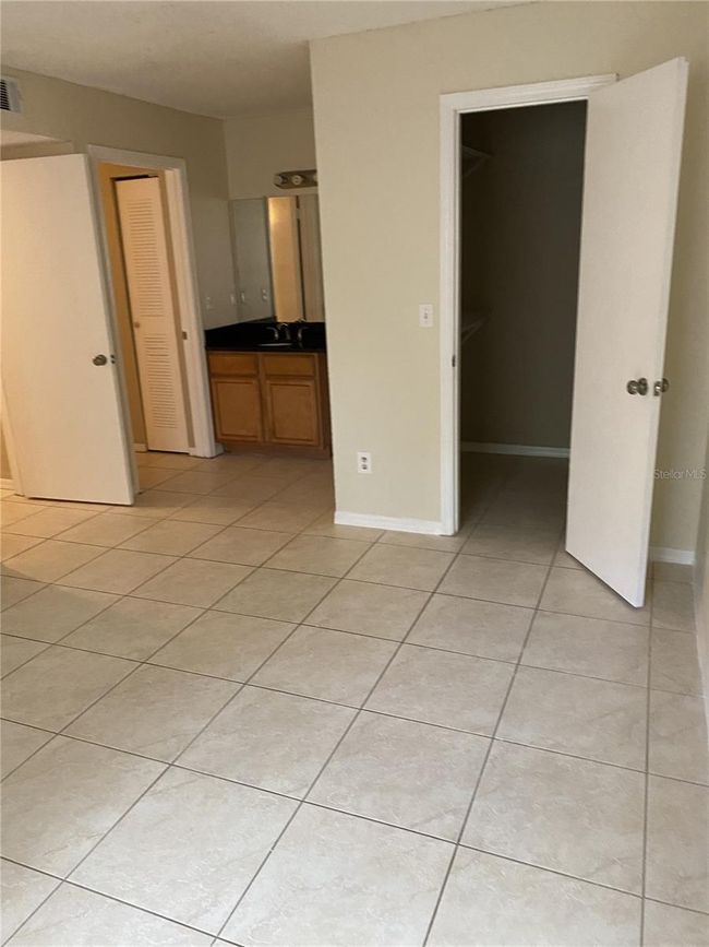 APT-1615 - 4524 Commander Dr, Condo with 2 bedrooms, 1 bathrooms and null parking in ORLANDO FL | Image 11