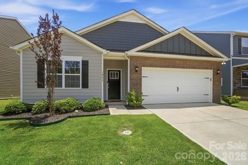 1843 Vanderlyn St, Monroe, NC, 28112-9633 | Card Image