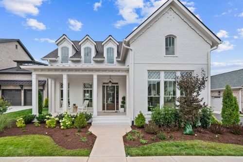 1304 Mcquiddy Rd, Nashville, TN, 37221-5036 | Card Image