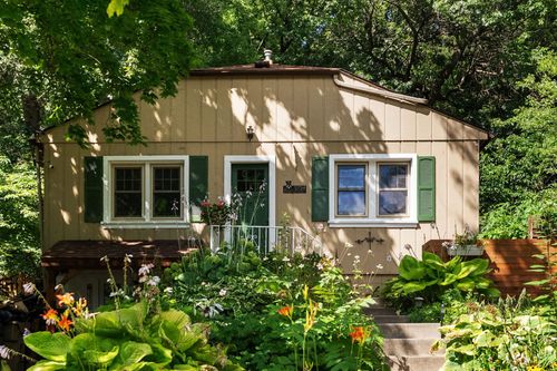 5734 Bittersweet Place, Madison, WI, 53705-2549 | Card Image