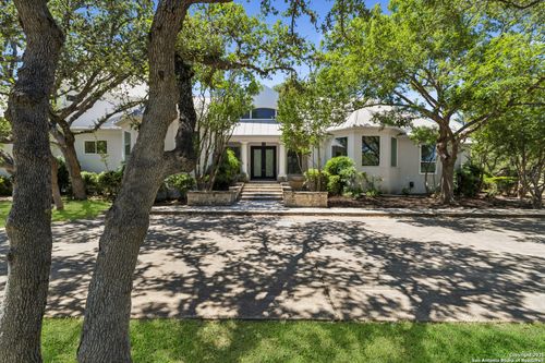 207 Box Oak, Shavano Park, TX, 78230-5630 | Card Image