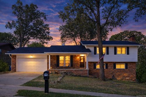 4105 Dunkeld Dr, North Little Rock, AR, 72116-6445 | Card Image