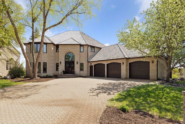 10481 Bluff Rd, House other with 5 bedrooms, 4 bathrooms and null parking in Eden Prairie MN | Image 59