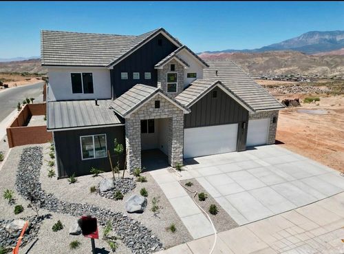 410-313 N 2805 W, Hurricane, UT, 84737-3747 | Card Image