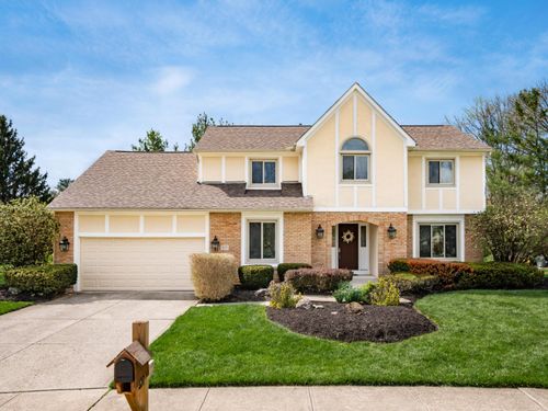 327 Whetstone Drive W, Powell, OH, 43065 | Card Image
