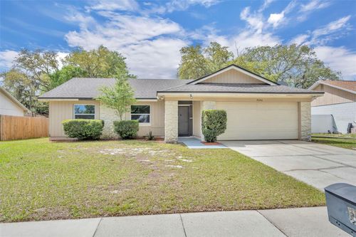 3046 N Windchime Circle, APOPKA, FL, 32703 | Card Image