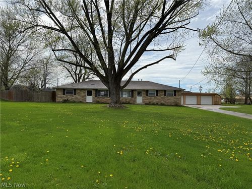 12920 Fountain Ct, Strongsville, OH, 44136-4329 | Card Image