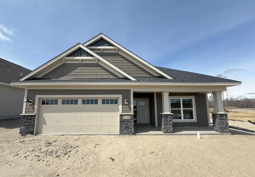 8195 Haywood Dr, Lino Lakes, MN, 55014-6009 | Card Image