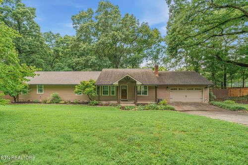 1601 Garland Rd, Knoxville, TN, 37922-5613 | Card Image