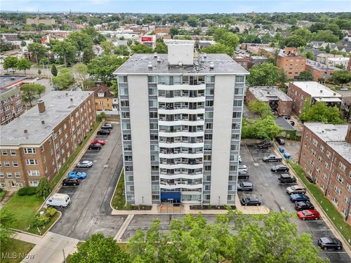 703-11811 Lake Avenue, Lakewood, OH, 44017 | Card Image