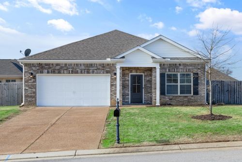 250 Lilly Dr, Oakland, TN, 38060-2903 | Card Image
