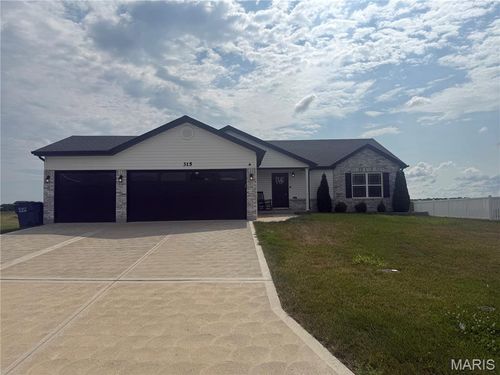 315 Late Harvest Dr, Wright City, MO, 63390-4315 | Card Image
