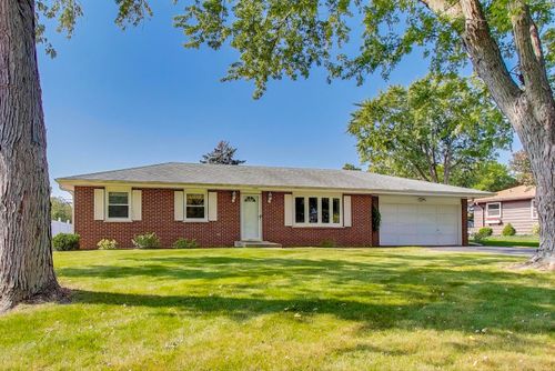 1031 Lindenwood Dr, Aurora, IL, 60506-5730 | Card Image