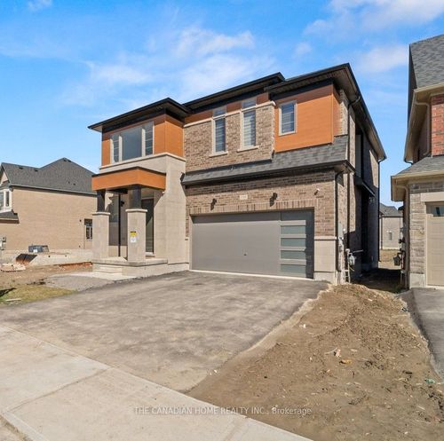 198 Thompson Drive, East Gwillimbury, ON, L9N0V5 | Card Image